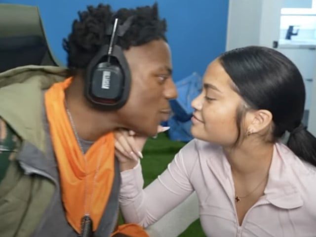 IShowSpeed ​​présente sa petite amie Vanessa lors du livestream viral Fortnite OG avec Kai Cenat